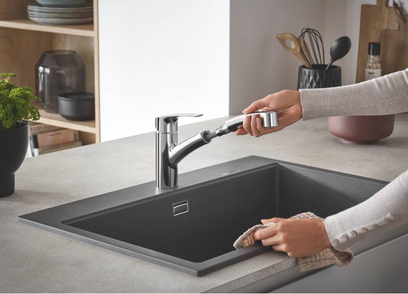 Grohe Eurosmart Однорычажный смеситель для кухонной мойки с поворотным изливом и вытяжным душем в интернет-магазине