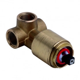 Внутренняя часть смесителя на душ из стены