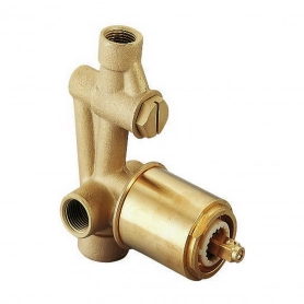 Внутренняя часть встроенного смесителя на ванну/душ